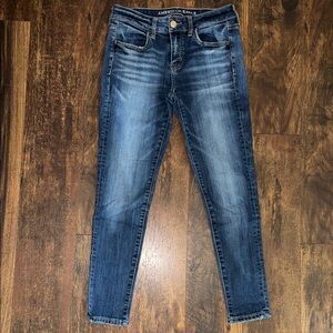 American Eagle Outfitters Women's Dark Blue Skinny Jeans